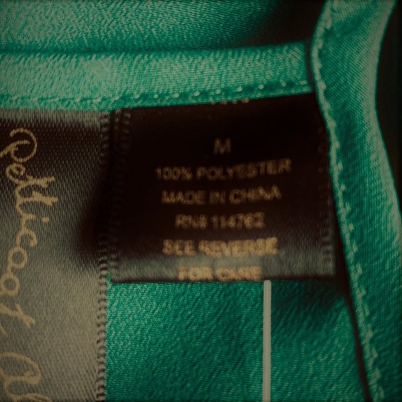 Petticoat Alley Sleeveless Top Woman Size M Fits like L Ruffle Cami Racerback - Picture 8 of 9